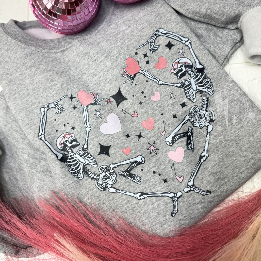 ALL THE HEART EYES FOR SKELLIE VALENTINES(TEE OR CREWNECK)