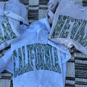VINTAGE CAMO STATE CREWNECK