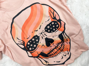 RETRO STARY EYED SKULL TEE