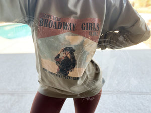 BROADWAY GIRLS