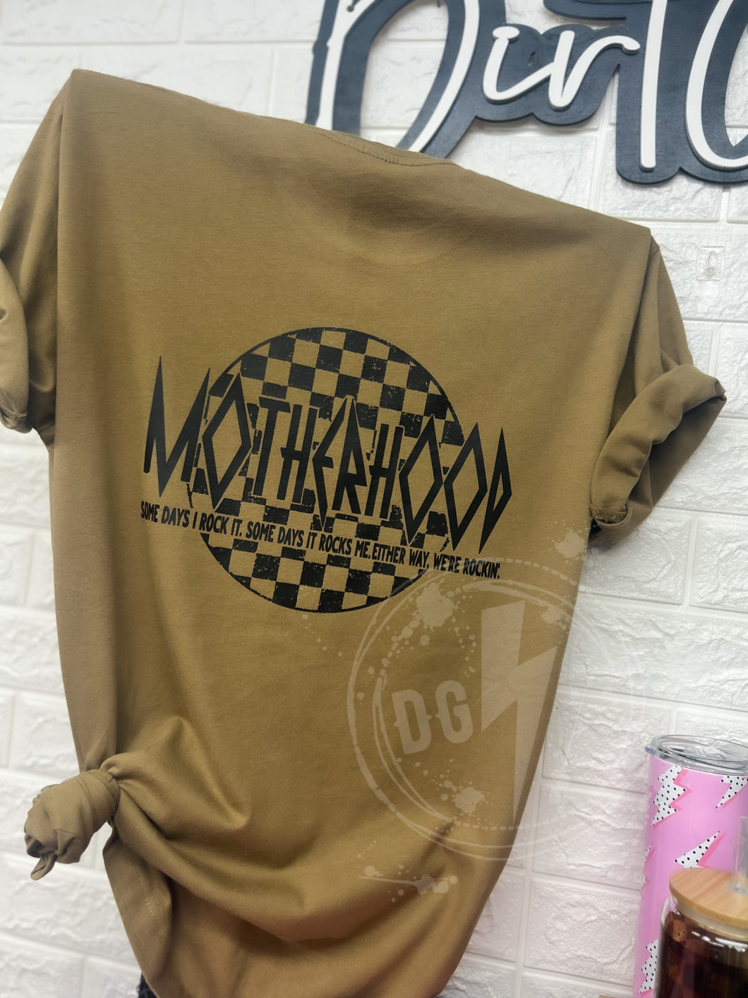 MOTHERHOOD ROCK SHOW