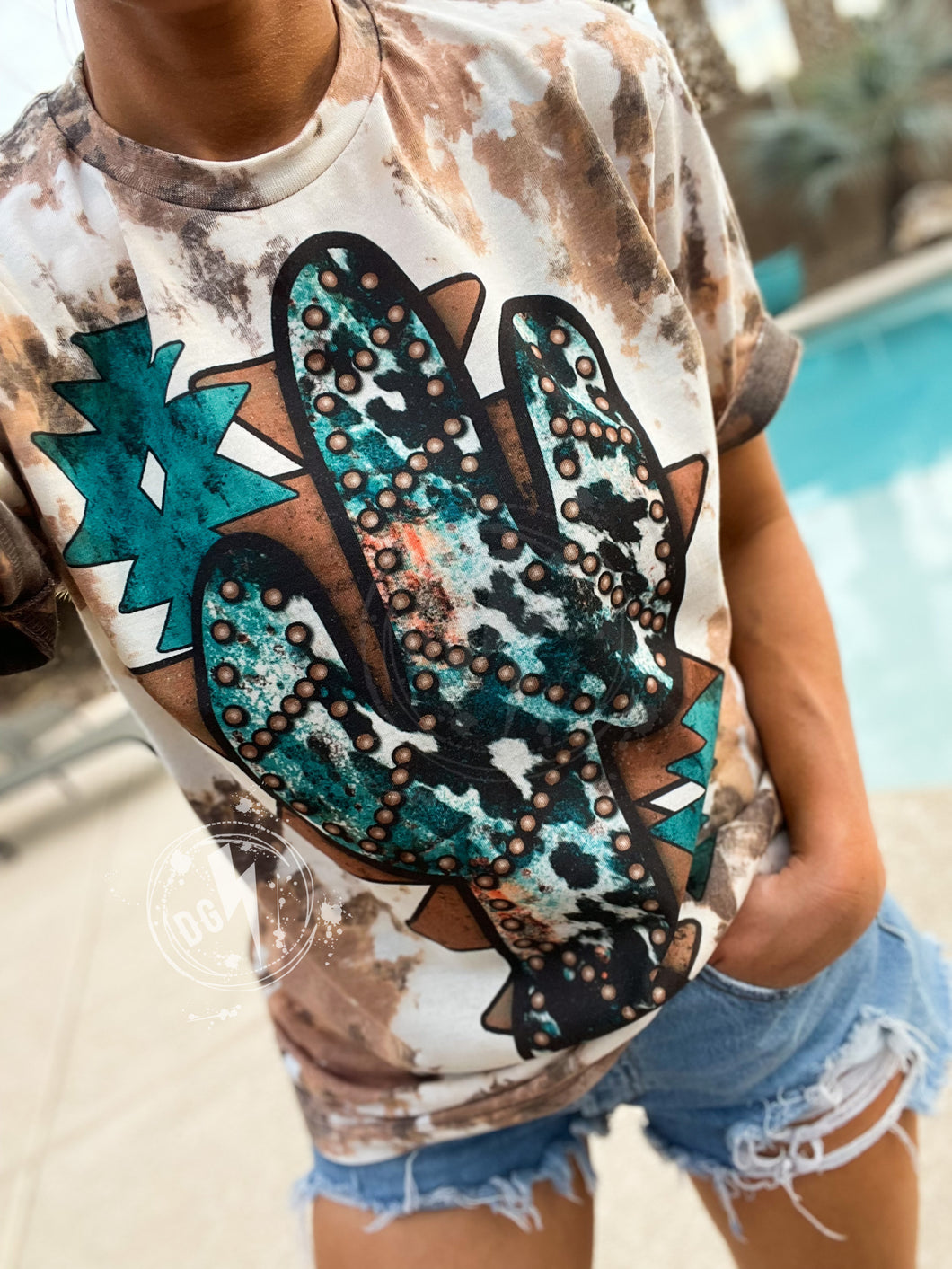 COWHIDE + TURQUOISE CACTUS TEE